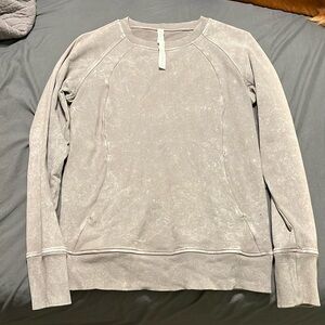 Lululemon crew neck sweatshirt